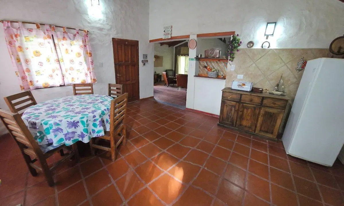 BARRIO GOLF  CASA CON GRAN PARQUE !! 5