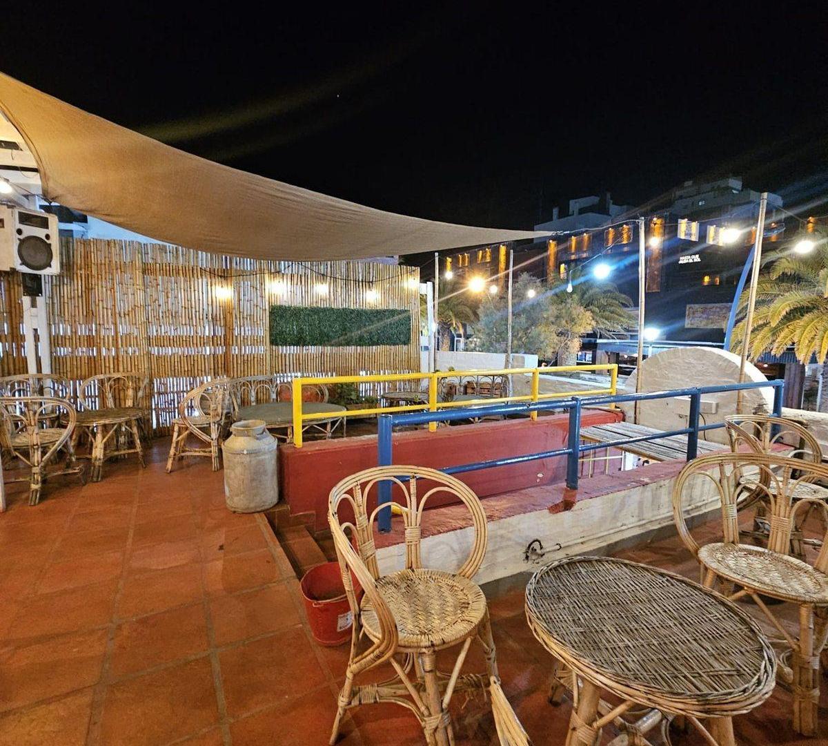 LOCAL EN VENTA EN MONTE HERMOSO