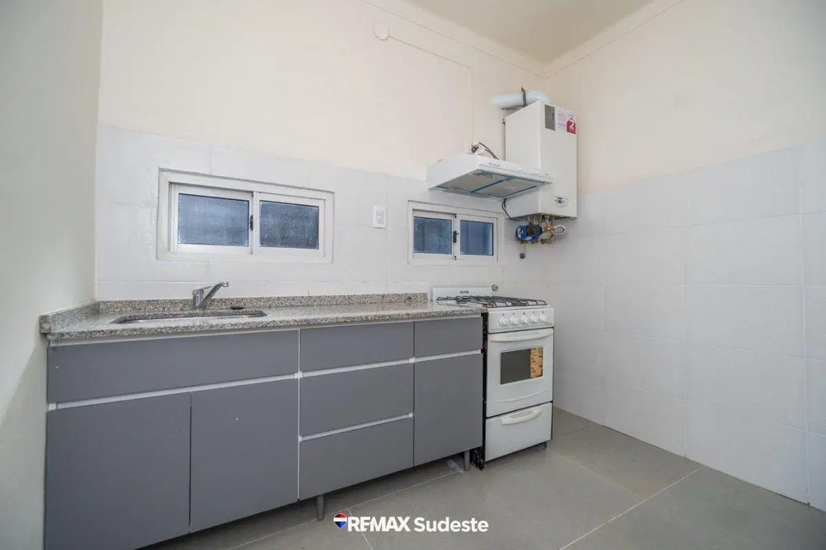 VENTA DEPARTAMENTO 3 AMBIENTES CON PATIO 4