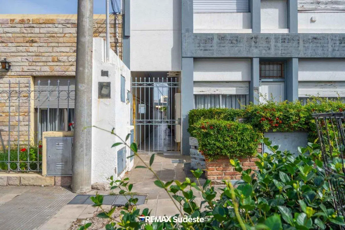 VENTA DEPARTAMENTO 3 AMBIENTES CON PATIO 5
