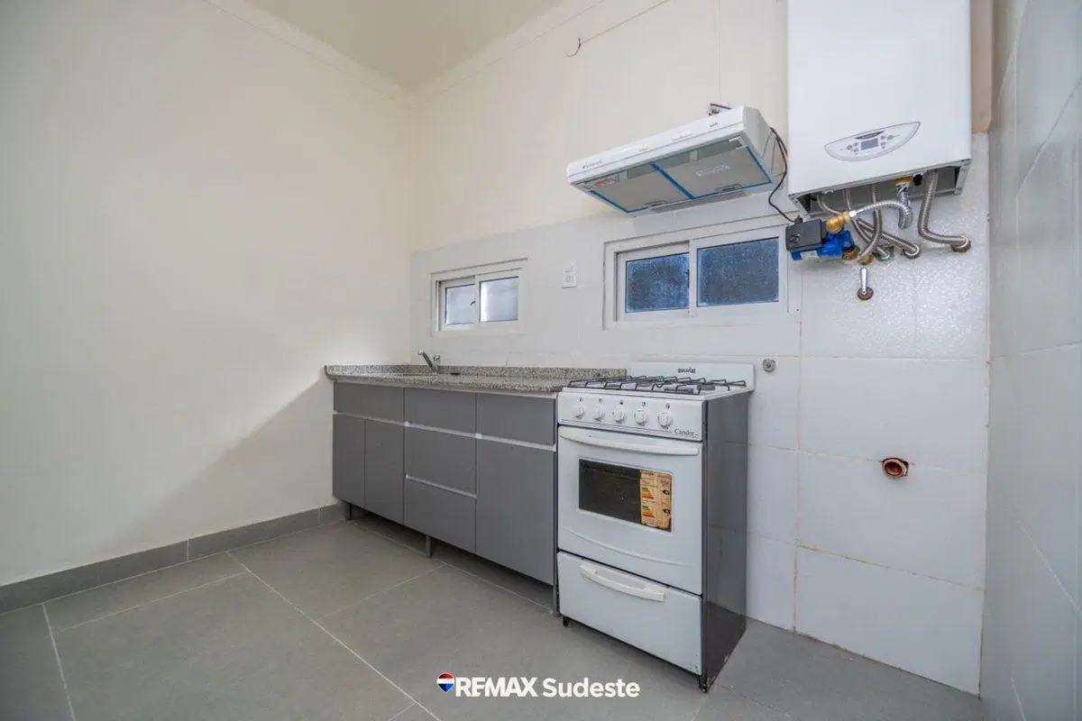 VENTA DEPARTAMENTO 3 AMBIENTES CON PATIO 3