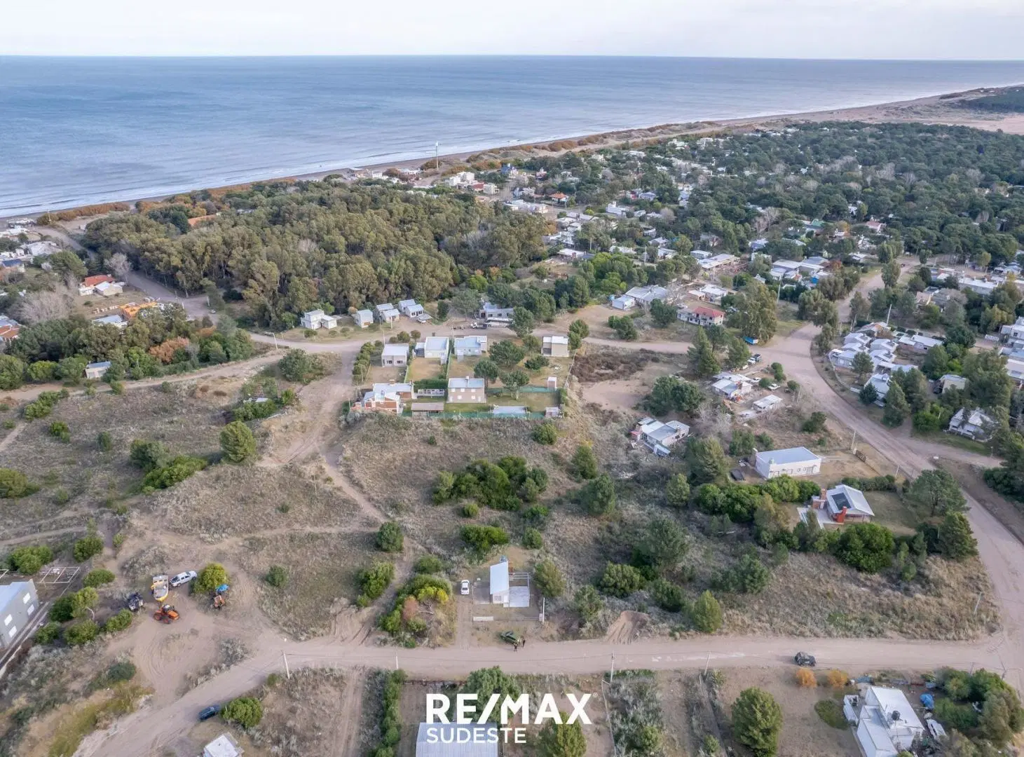 LOTE AMPLIO LOTE ENBARRIO DUFAUR  ZONA ESTRATEGICA 4