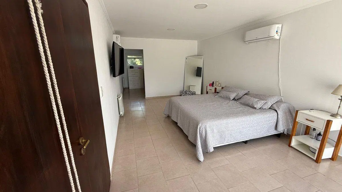 Gran casa en Monte del Este 4