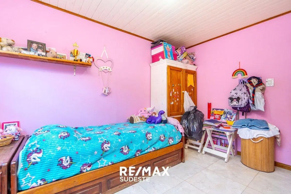 Venta casa 2 dormitorios con quincho 2