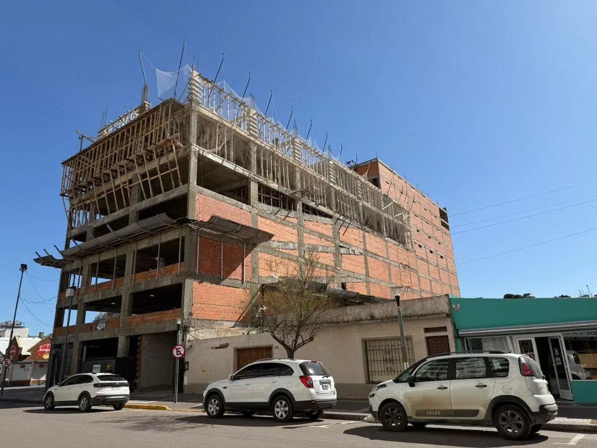 VENTA DPTO 1 DORMI CON COCHERA Y BALCON TERRAZA 5