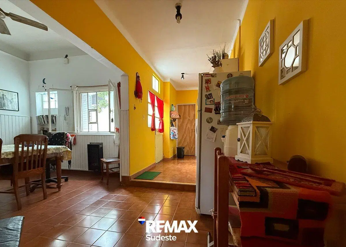 Venta Casa Interna en Barrio San Martin 4