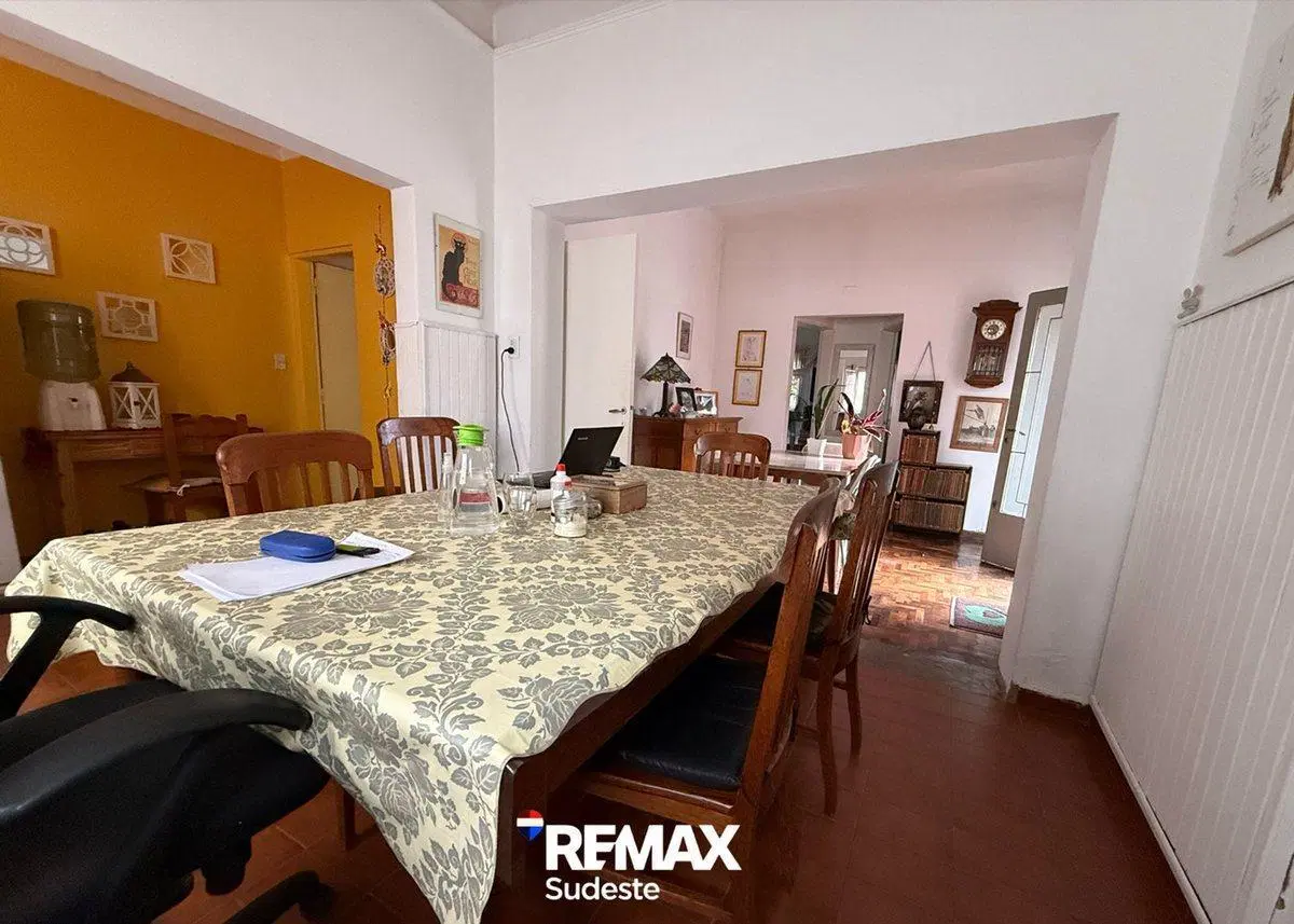 Venta Casa Interna en Barrio San Martin 2