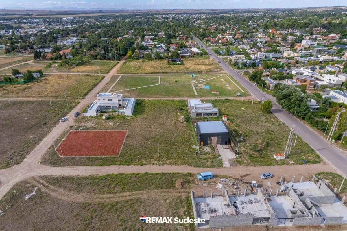VENTA LOTE BIFAMILIAR ESQUINA PALOS VERDES 5
