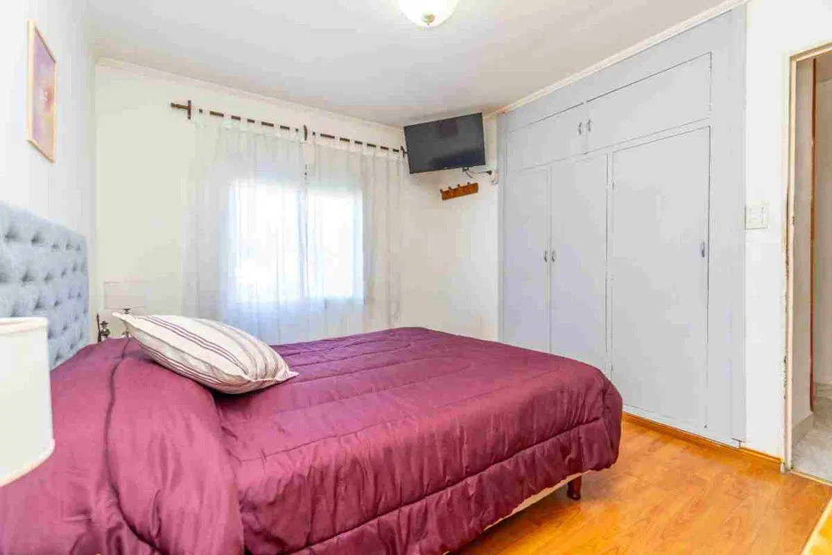 Hermosa casa en venta  Falcon 1962 2