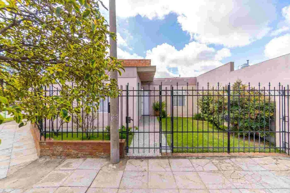 Hermosa casa en venta  Falcon 1962 4