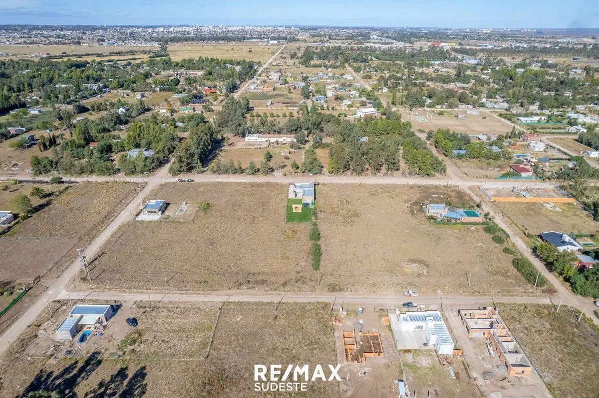 VENTA TERRENOS 750mts2 LUNA 900, BO. DON RAMIRO 2