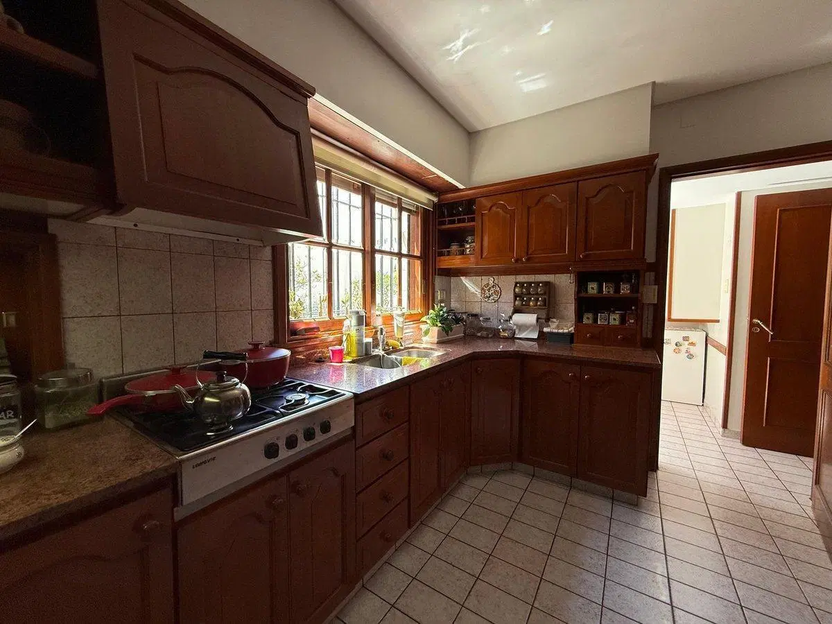 VENTA IMPORTANTE CASA EN RONDEAU 572. MACROCENTRO 2