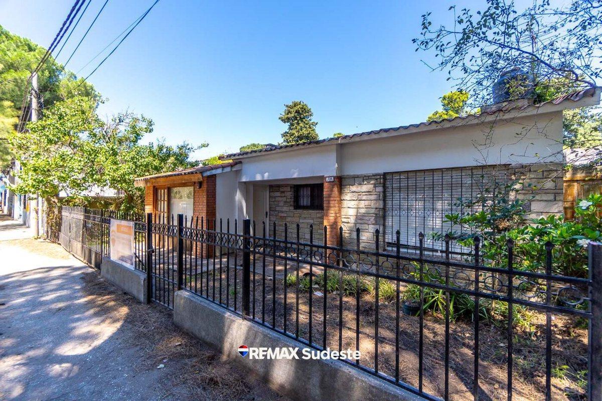 VENTA CASA EN PEHUEN-CO CENTRO 2 DORMITORIOS