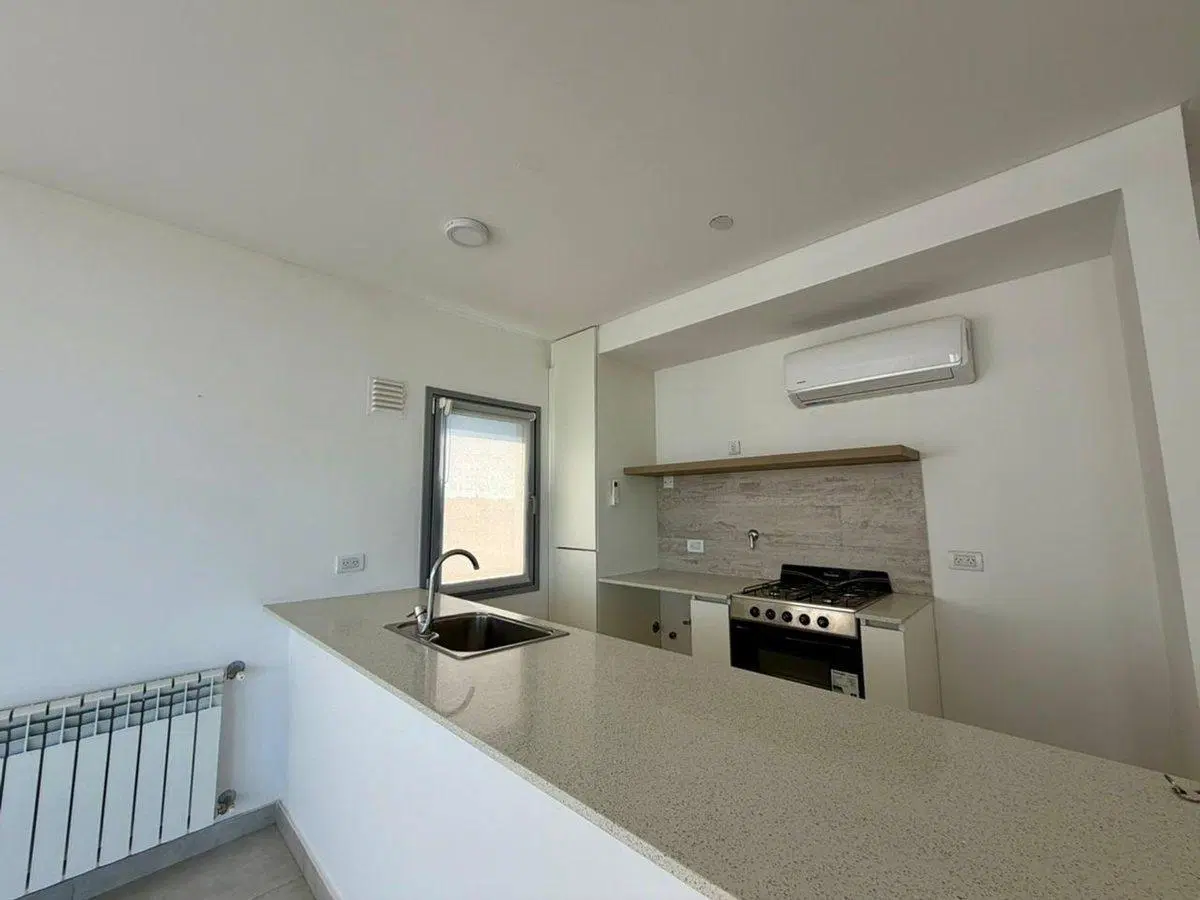 VENTA DEPARTAMENTO CON VISTA AL MAR 2