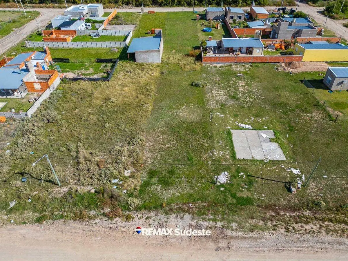 Venta lote en gral D. Cerri 4