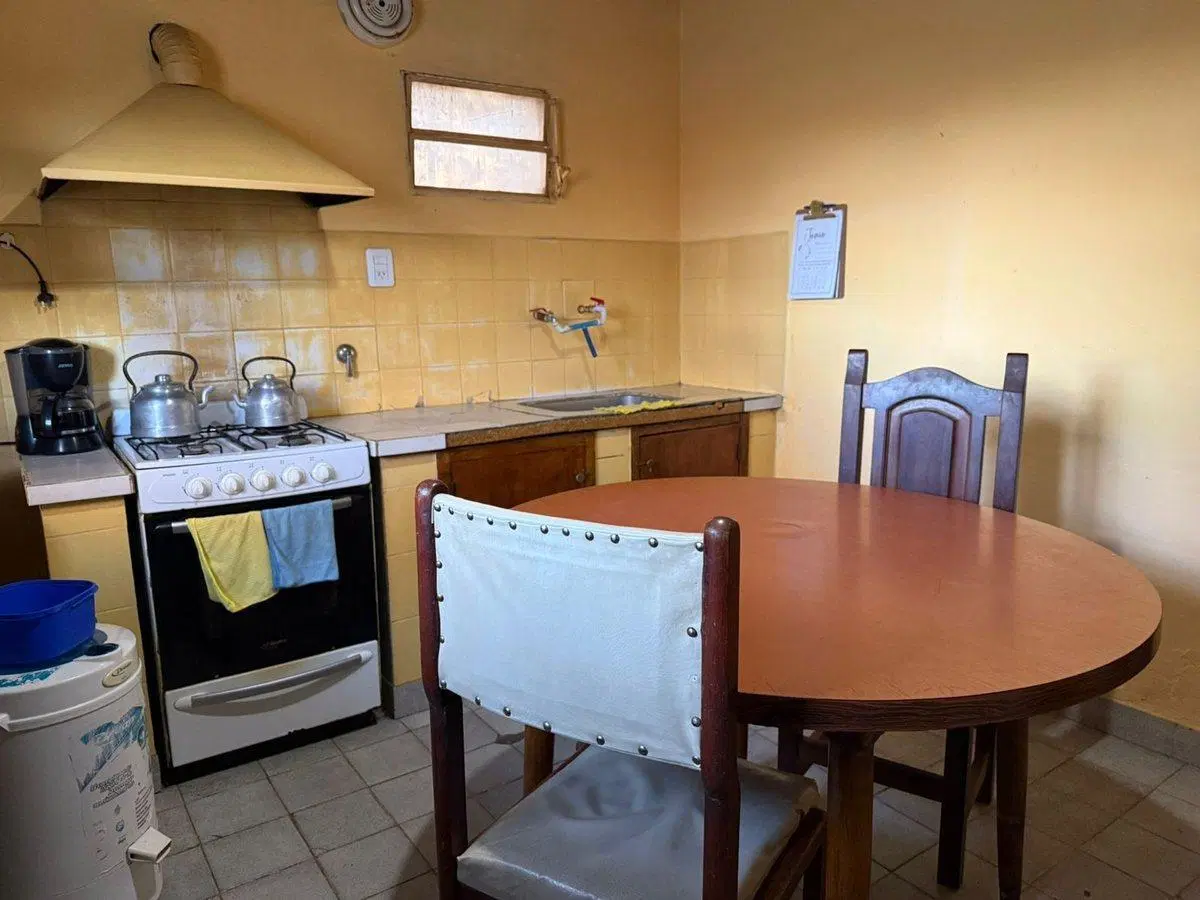 Casa quinta 4d , baño, galpon, y pileta. 3