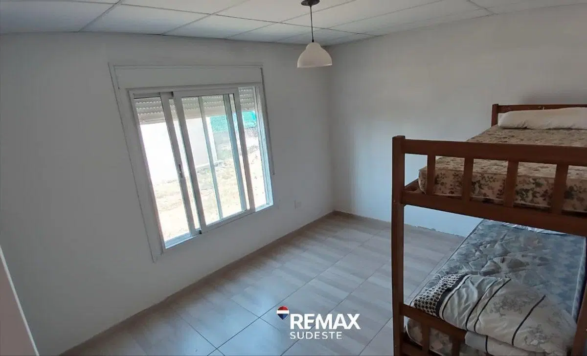 CASA MODERNA EN PEHUEN CO 2