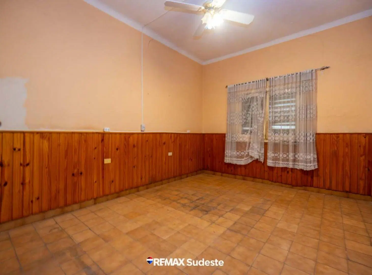 VENTA CASA DOS DORMITORIOS CON GARAGE Y PATIO 4