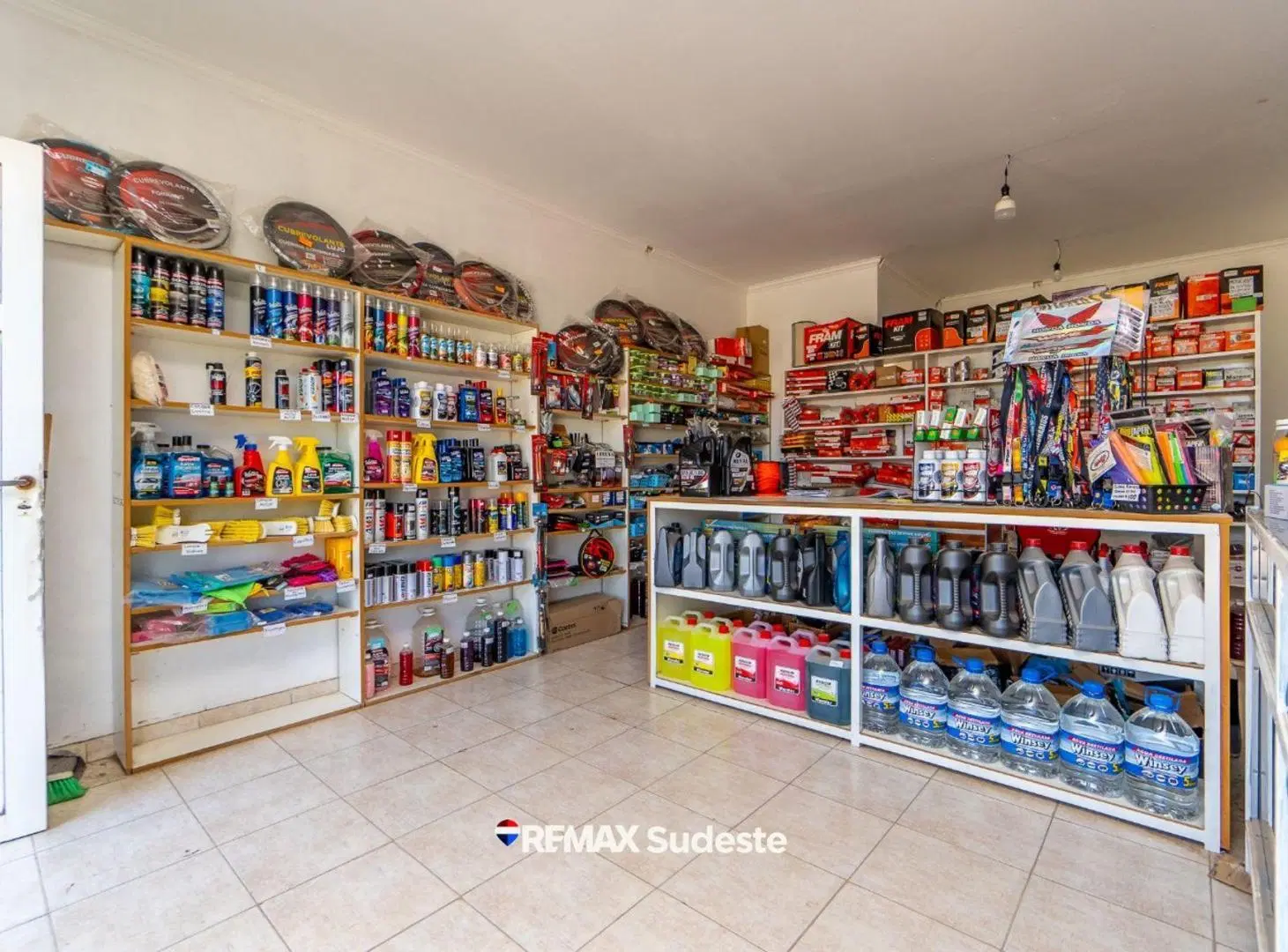 VENTA LOCALES y DEPARTAMENTOS GRUMBEIN 3