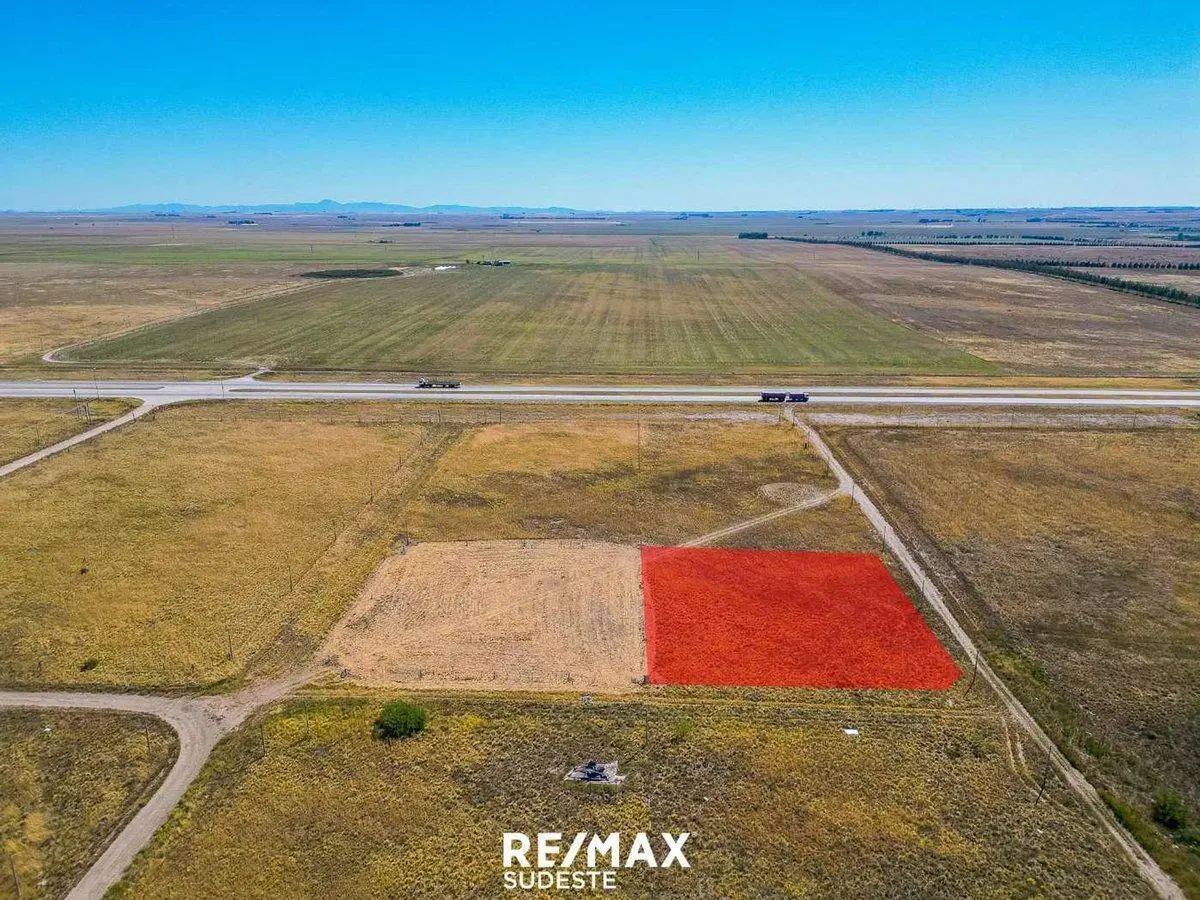 Lote en Altos del Norte (al lado de La Barranca) 3