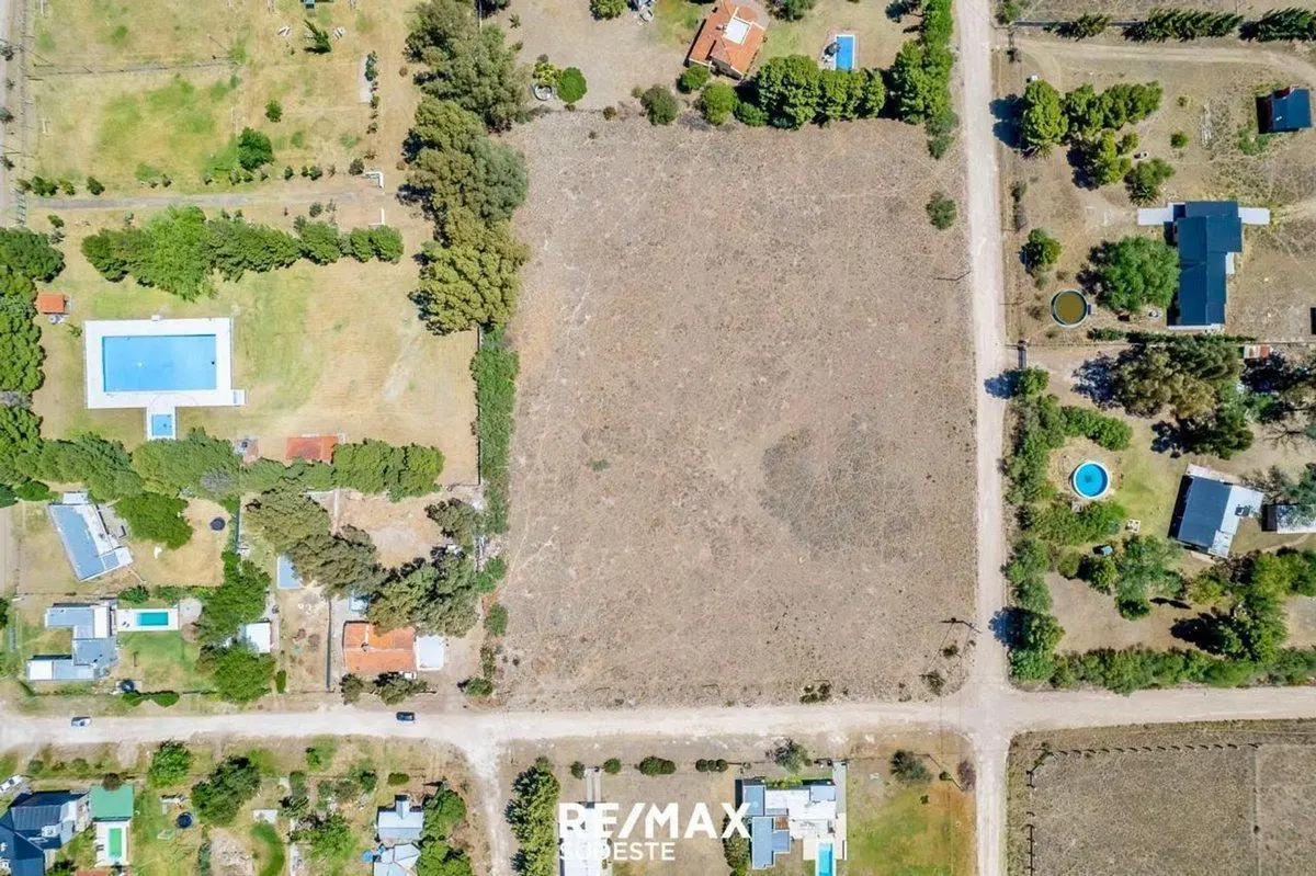 VENTA GRAN LOTE BARRIO SAN CARLOS 4