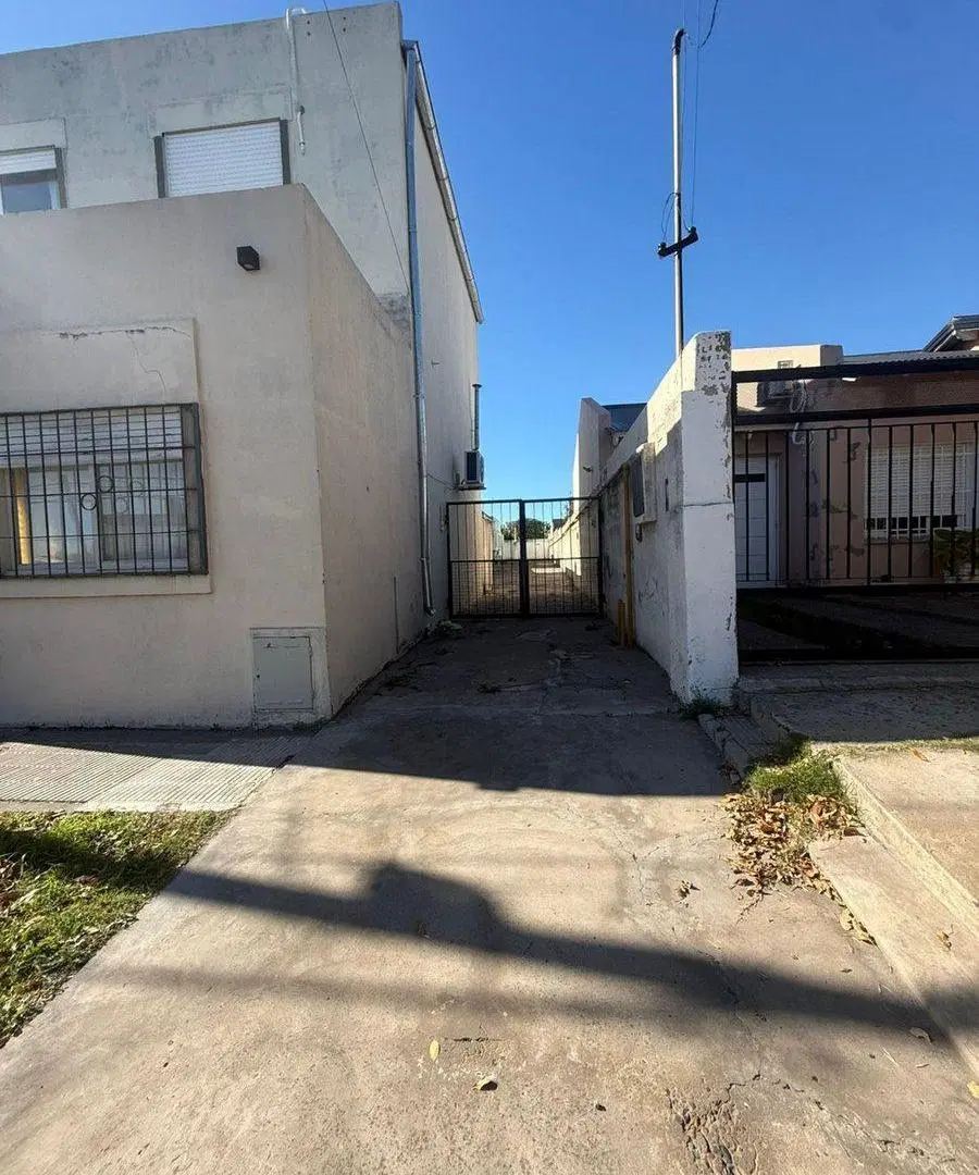 VENTA- DPTO INTERNO VILLA MITRE 5