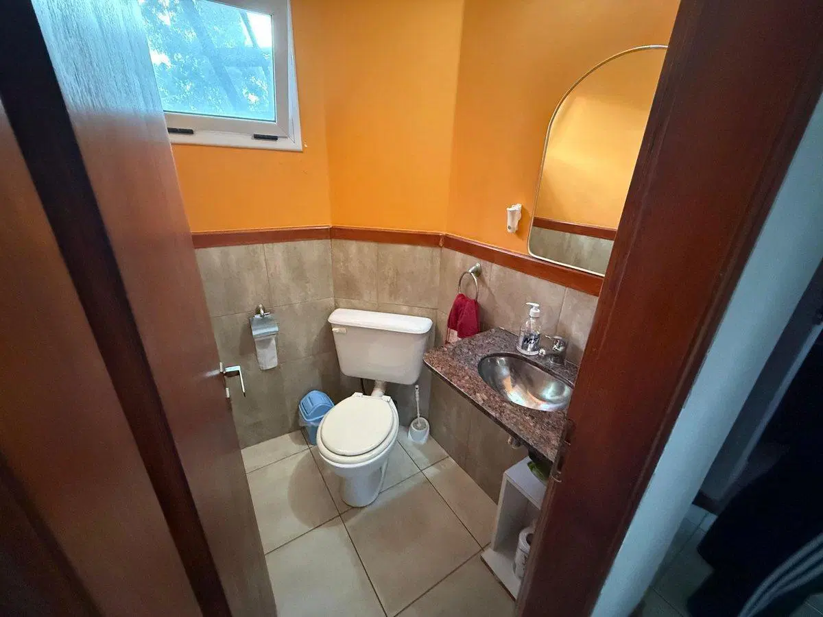 VENTA CASA CON PILETA CARRIO PRIVADO PAGO CHICO 5