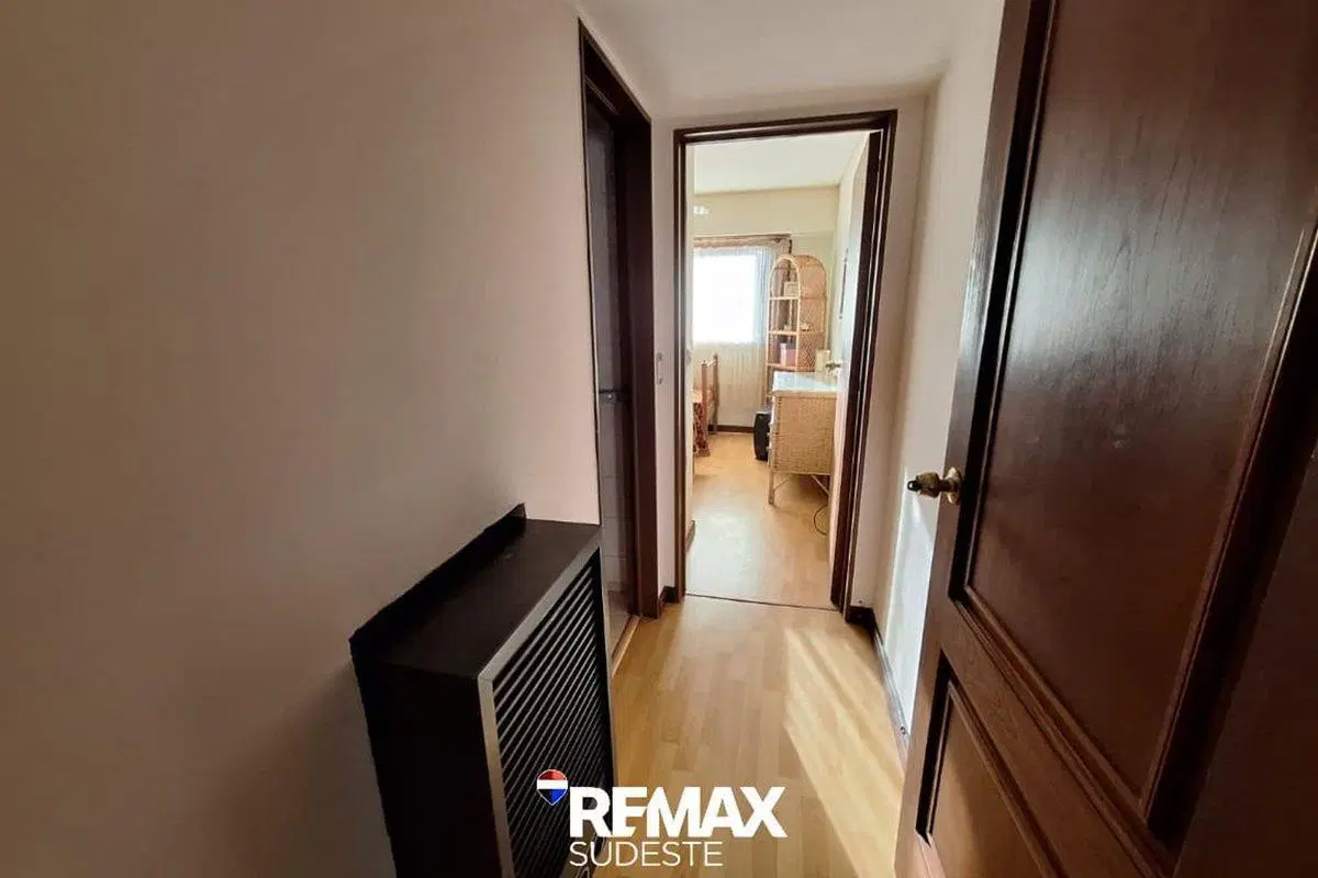 VENTA DPTO. DE CAT. 2 DORM. 2 B. 2 COCH. CENTRO 4