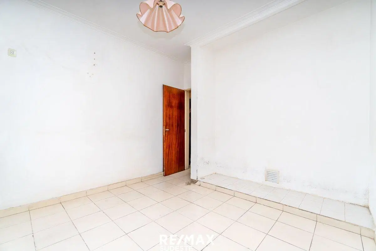 Venta casa 3 dormitorios, patio y garage pasante 4