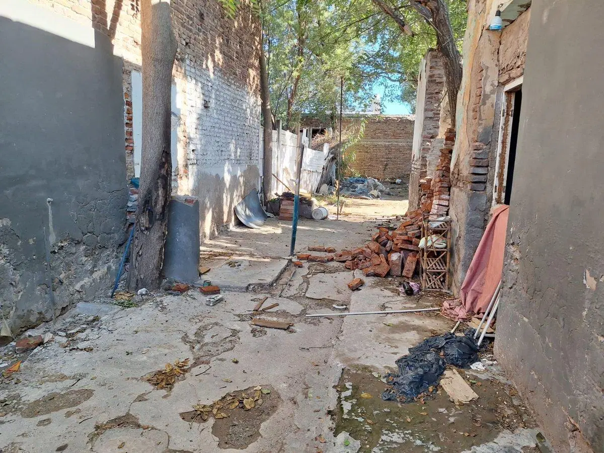 VENTA CASA A REFACCIONAR EN BARRIO TIRO FEDERAL 5