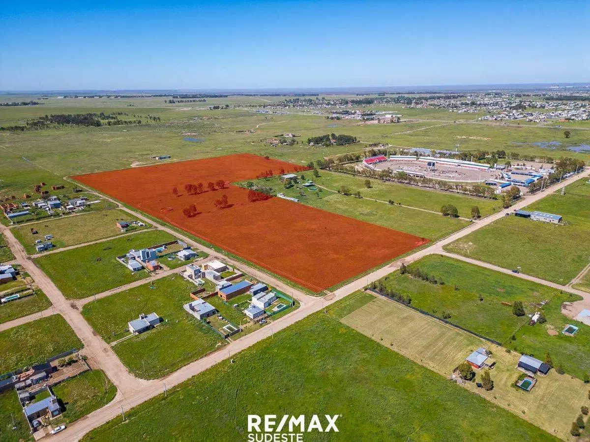 VENTA IMPORTANTE MACIZO DE 97.279MTS BAHIA BLANCA 2
