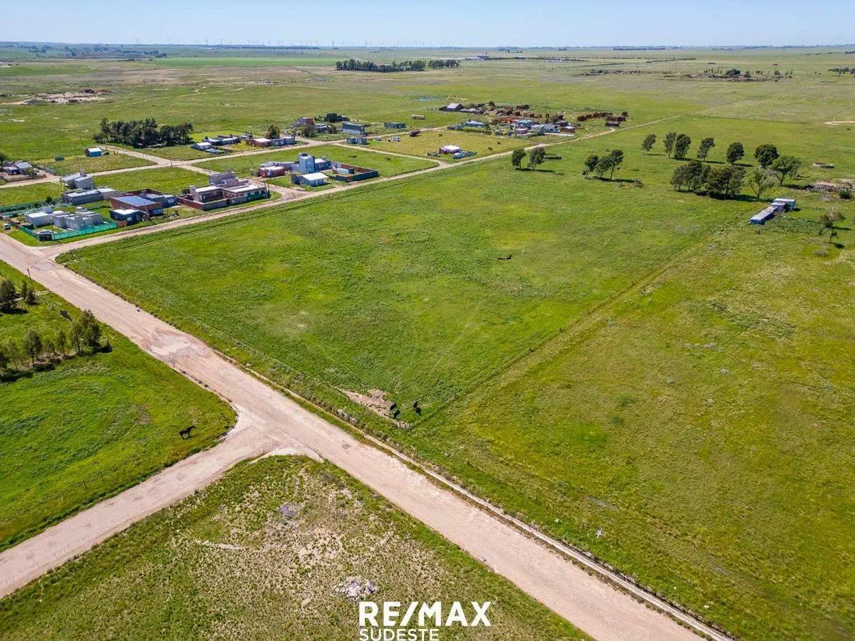 VENTA IMPORTANTE MACIZO DE 97.279MTS BAHIA BLANCA 3