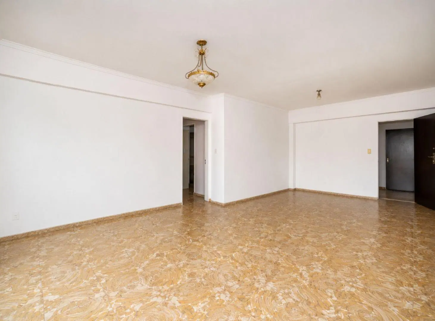 VENTA DEPARTAMENTO CENTRO 4 AMBIENTES CON COCHERA 3