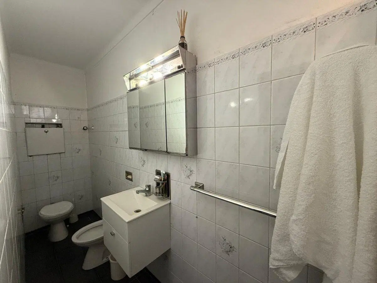 VENTA DE IMPORTANTE PROPIEDAD MACROCENTRO 4