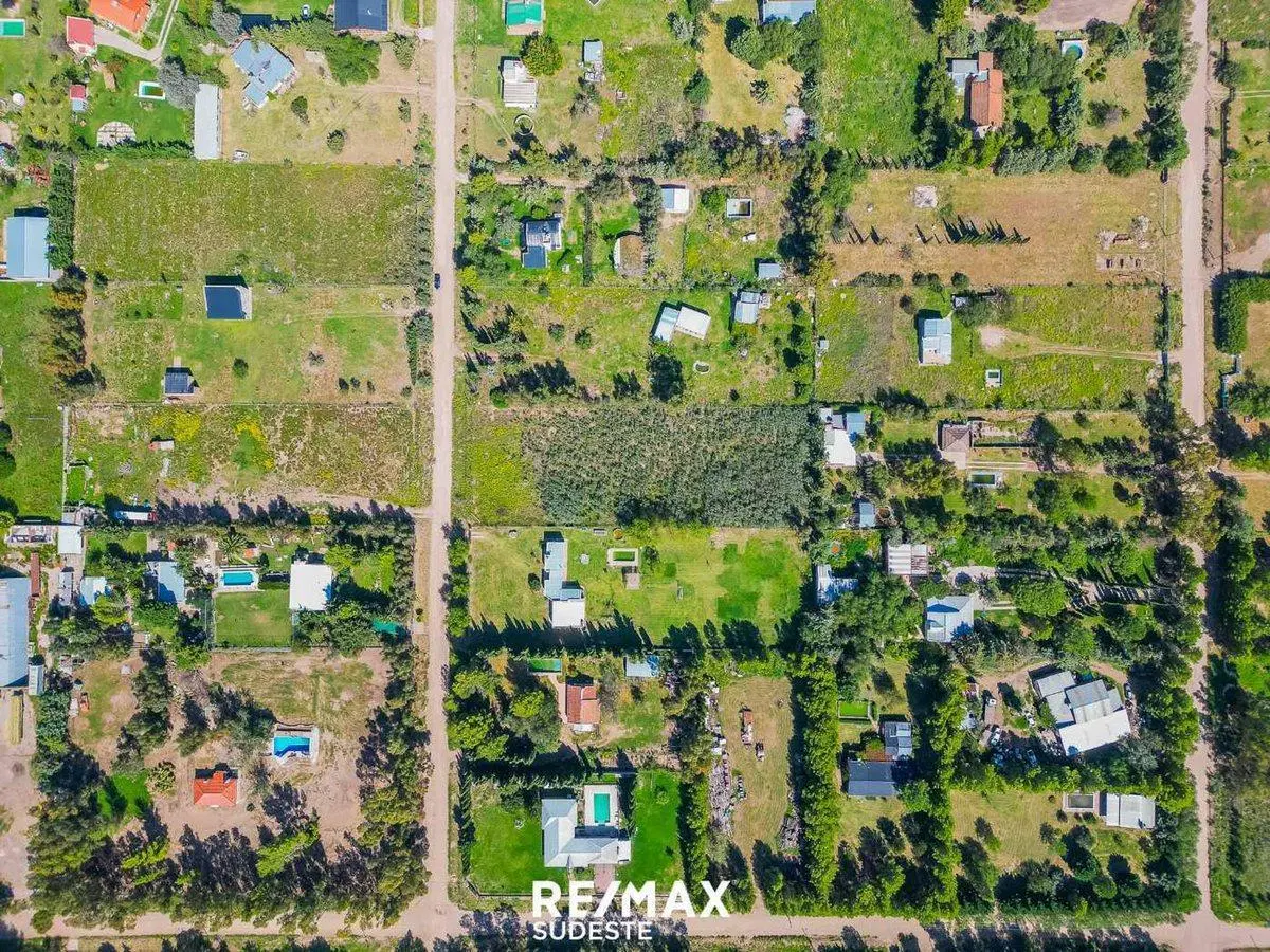 Venta excelente lote Barrio Los Chañares 5