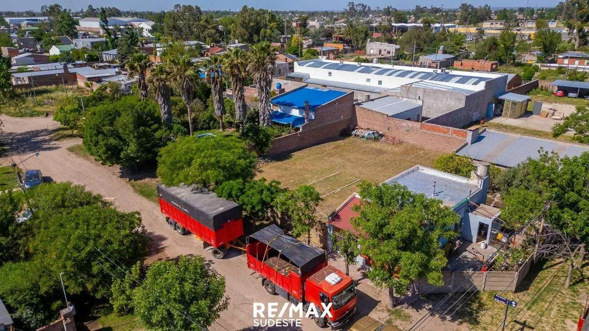 LOTE CERRADO. OPCION DE COMPRAR EL CONTIGUO 5