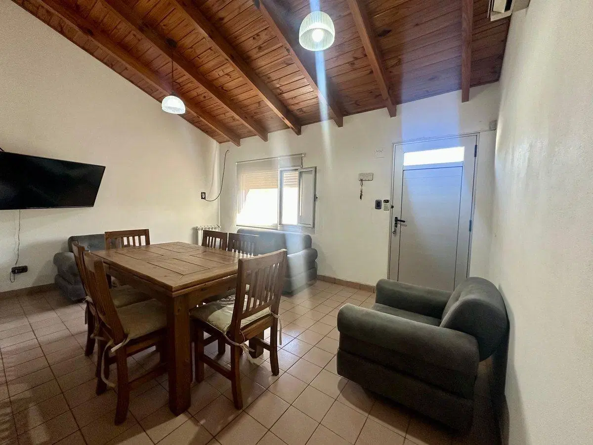 CASA EN VENTA EN POSTA ROLANDO AL 4000 3