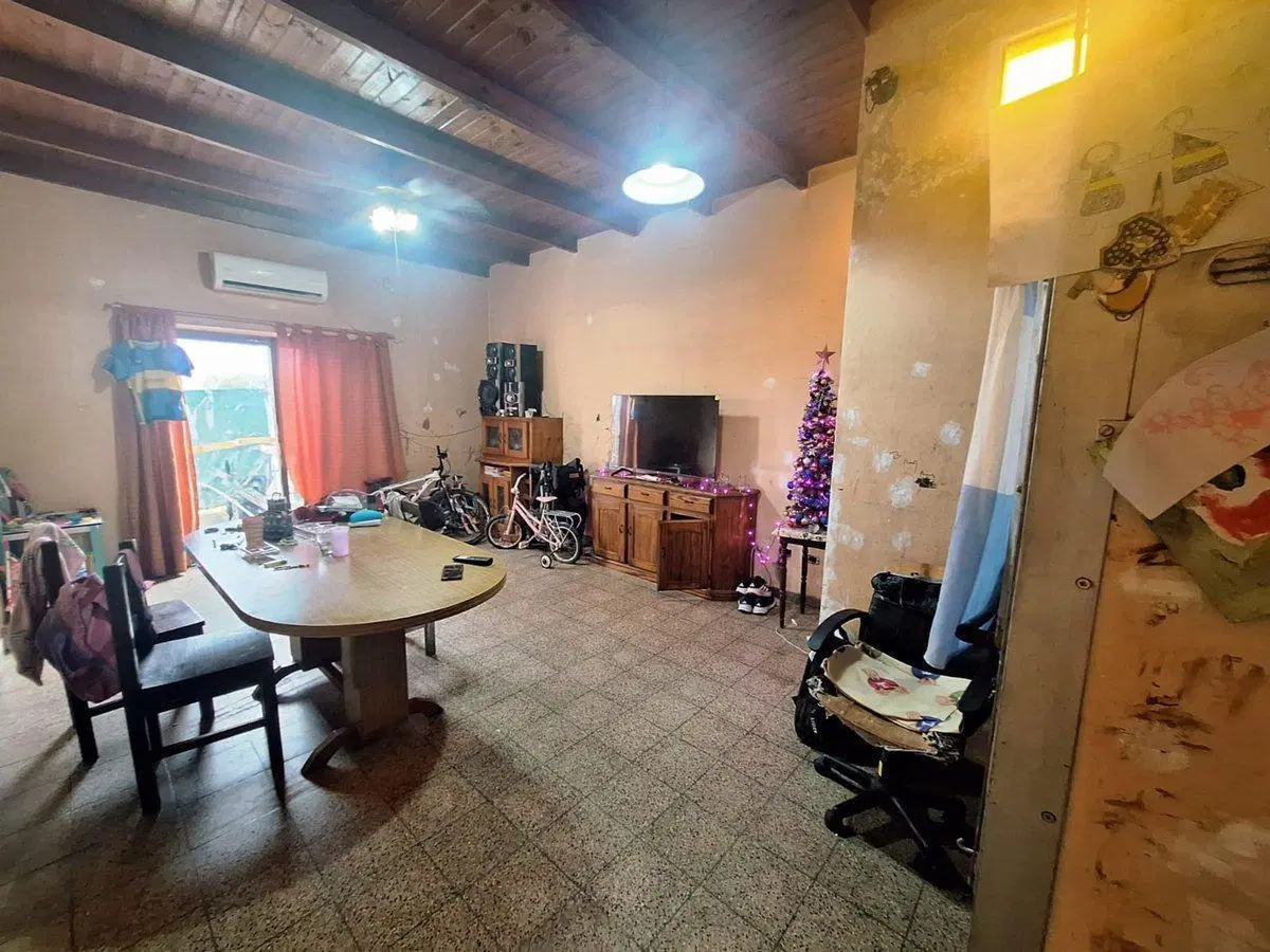 VENTA CASA 3 DOR. EN ALTOS CON LOCAL Y GALPON 2