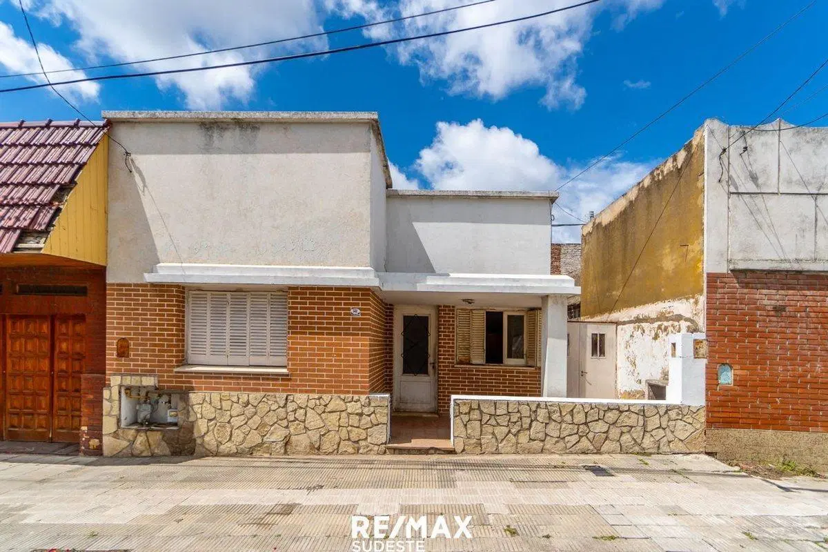 VENTA 3 CASAS EN BLOQUE 2