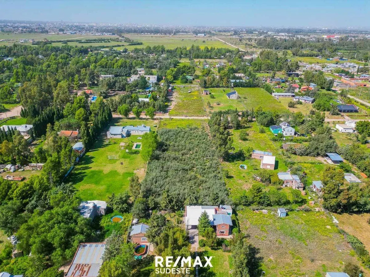Venta excelente lote Barrio Los Chañares 5