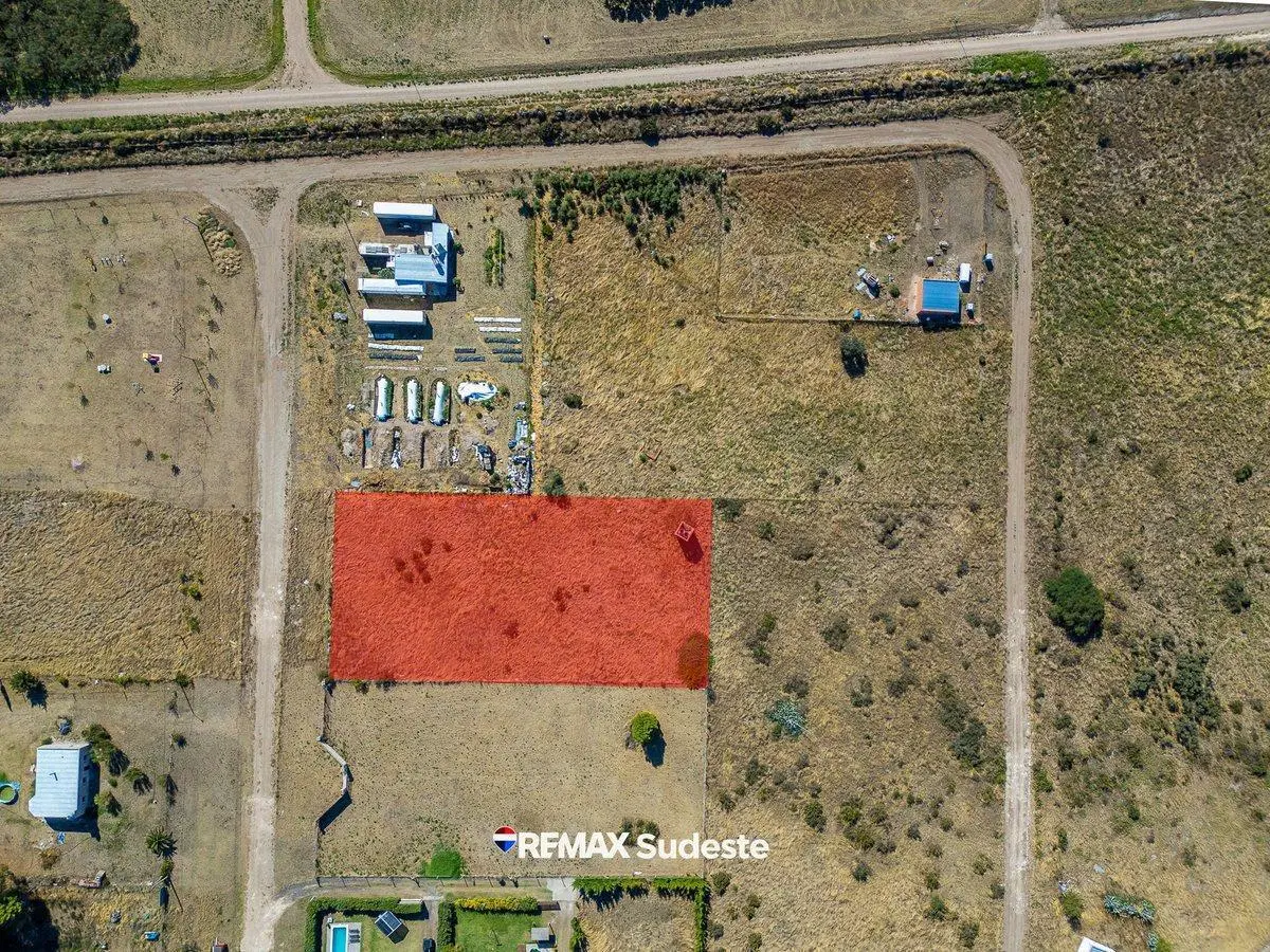 VENTA LOTE BARRIO LAS LOMITAS 5