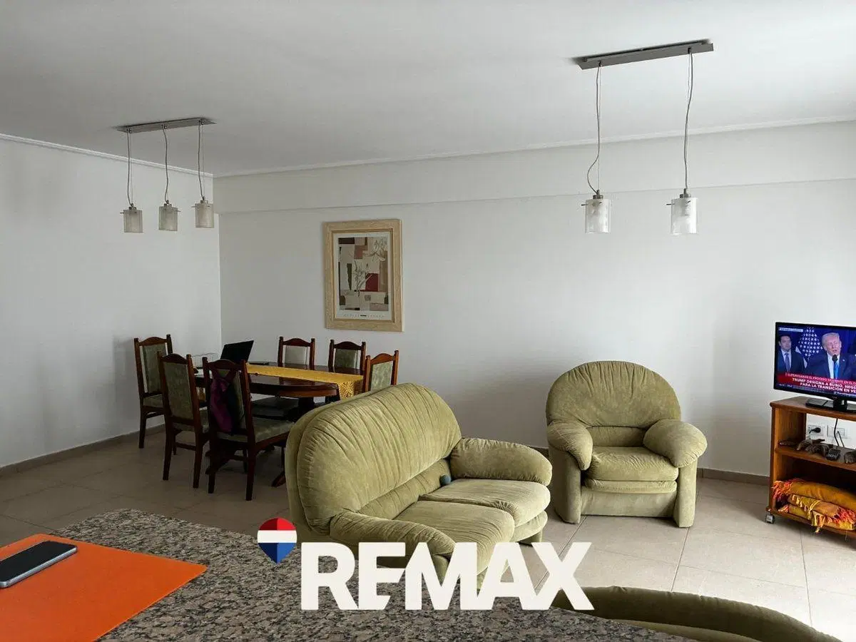 VENTA SEMIPISO CON COCHERA EN MONTE HERMOSO 4