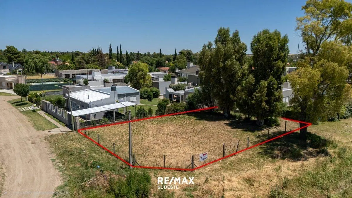 VENTA LOTE B° PATAGONIA LLANKETRUZ Y AV CIRCUNVAL 5