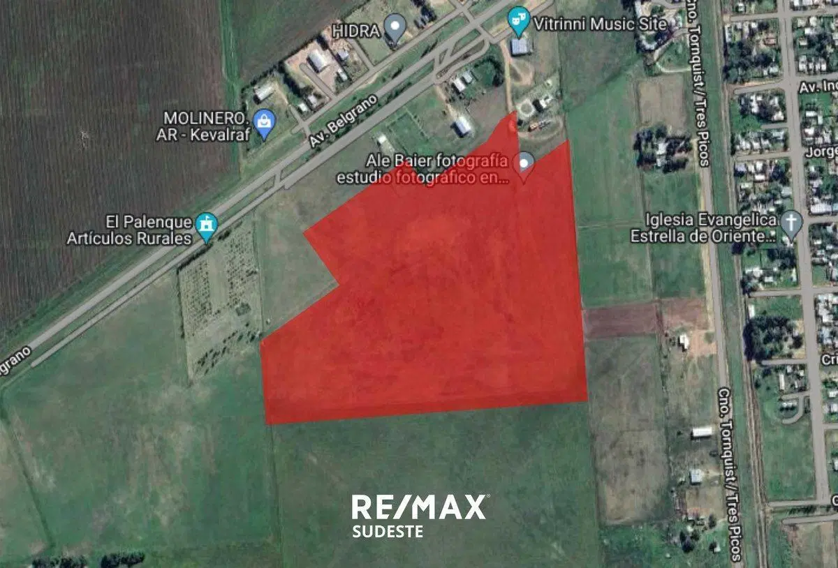 Parcela de campo en acceso a Tornquist por ruta 33 5