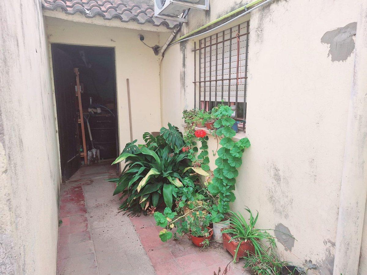 VENTA DE CASA DE DOS DORMITORIOS EN VILLA ITALIA