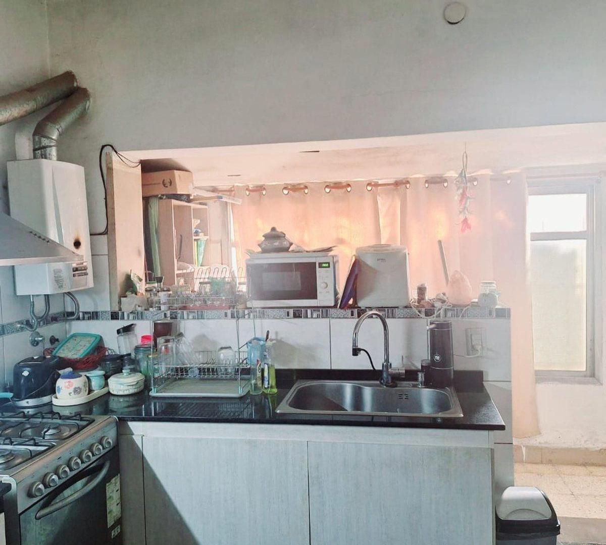 Foto de VENTA DE CASA DE DOS DORMITORIOS EN VILLA ITALIA, imagen 1