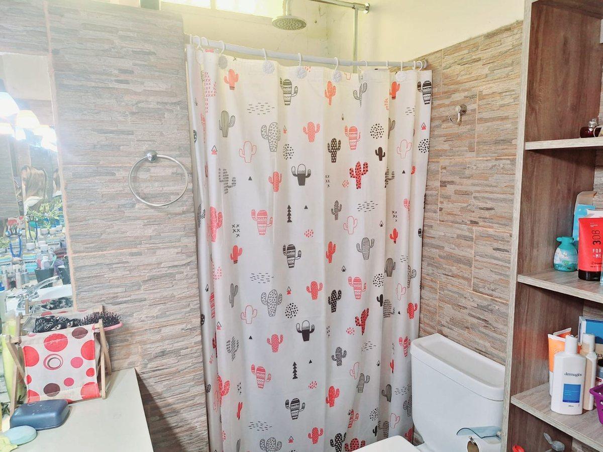 Foto de VENTA DE CASA DE DOS DORMITORIOS EN VILLA ITALIA, imagen 2
