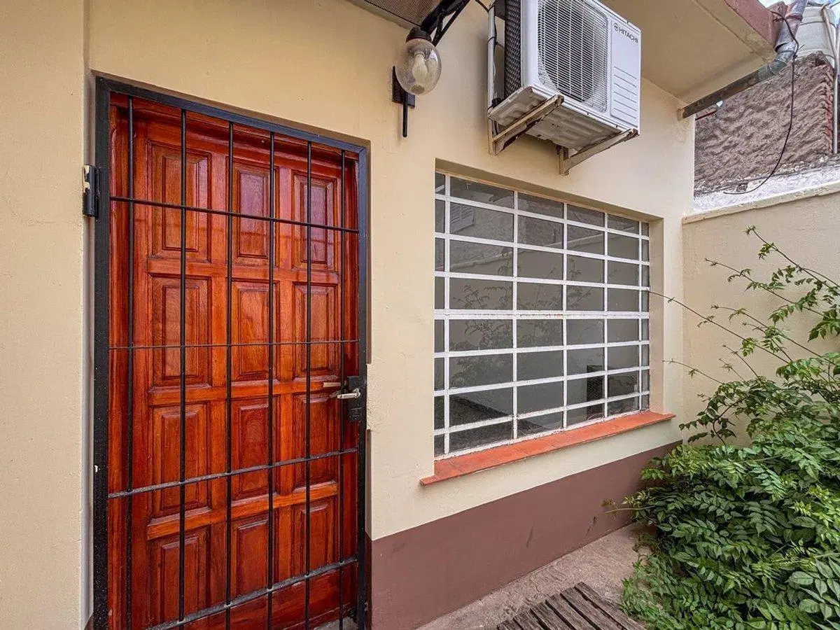 Venta casa interna, 3 hab-2 patios 2