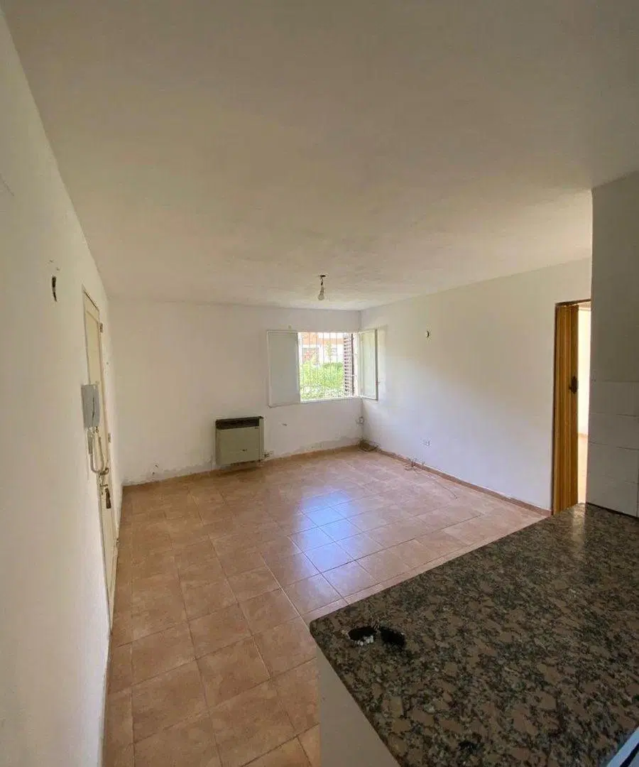 DEPARTAMENTO BARRIO COMAHUE - 12 DE OCTUBRE 800 8