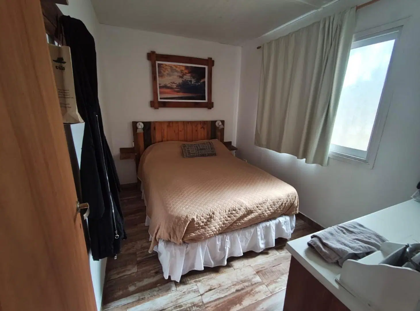 VENTA CASA AMOBLADA A METROS DEL MAR EN PEHUEN CO 4
